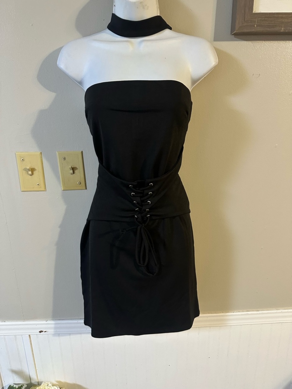 Black Choker-Neck Lace-Up Waist Dress